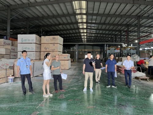 橫州市第一張人造板工業(yè)產(chǎn)品生產(chǎn)許可證落戶馬嶺鎮(zhèn)