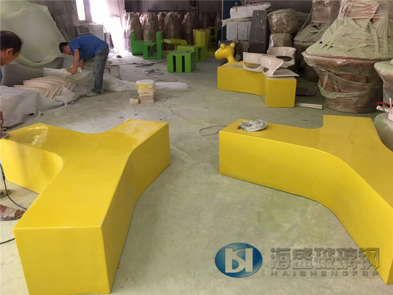 玻璃鋼座椅材料介紹